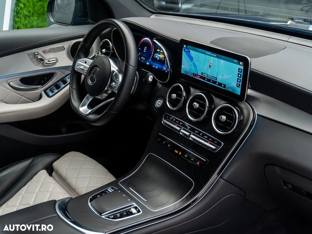 Mercedes-Benz GLC - 31