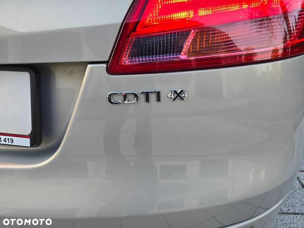 Opel Insignia 2.0 CDTI 4x4 Sport - 8