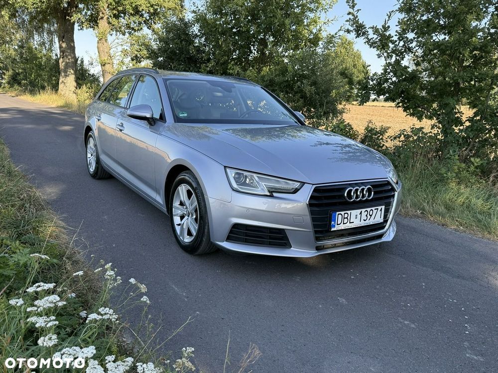Audi A4 Avant 2.0 TDI S tronic design - 40