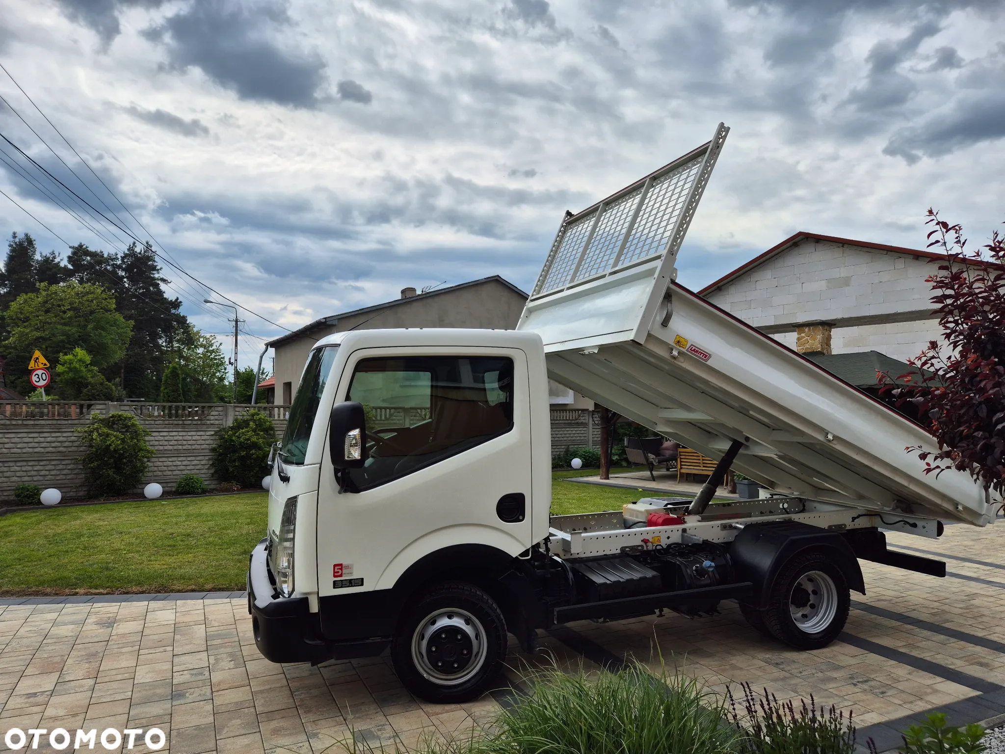 Nissan NT 400 CABSTAR 3.0 150KM KIPER WYWROTKA KLIMA - 2