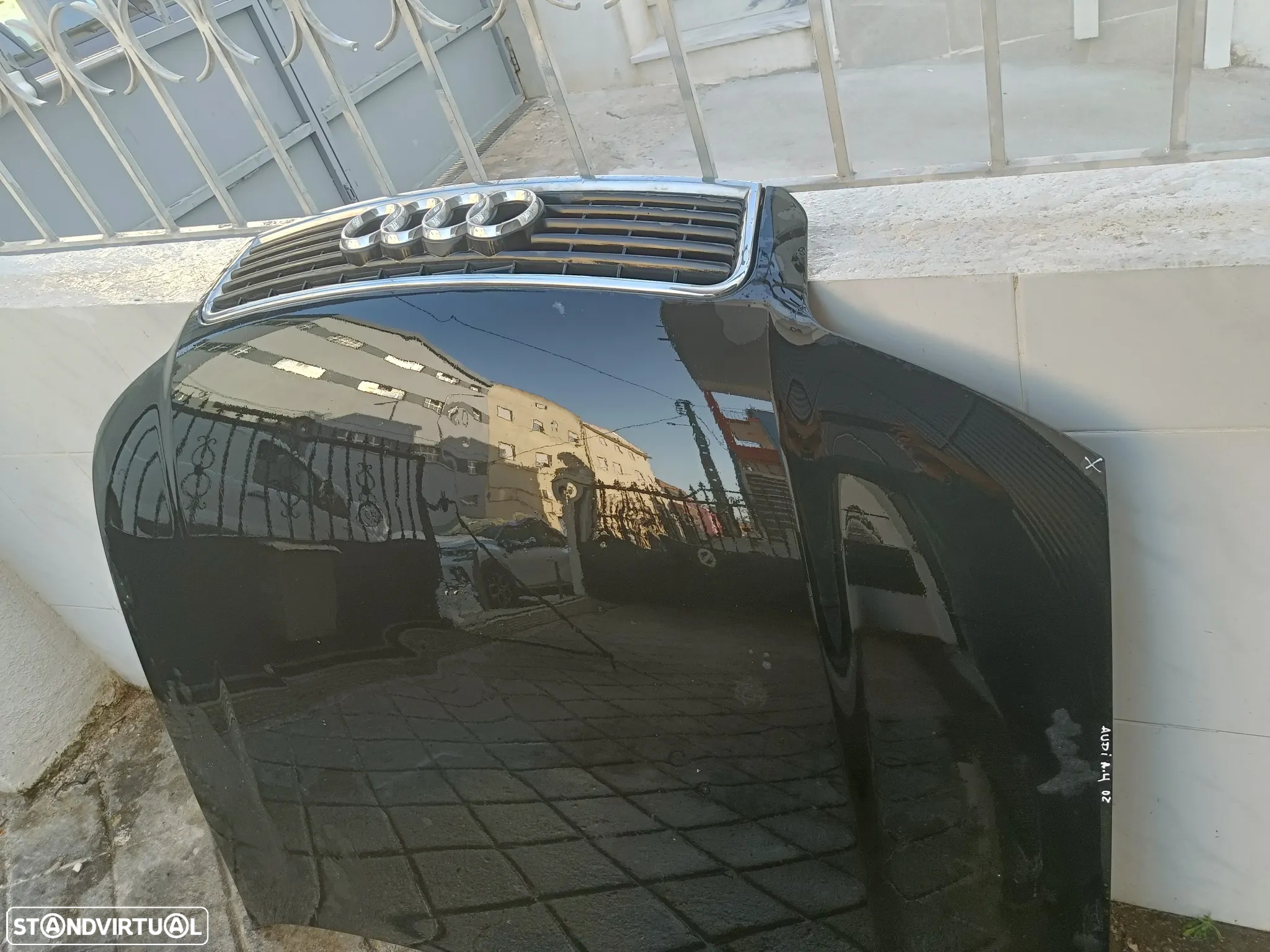 capot Audi A4 B6 2003 - 3