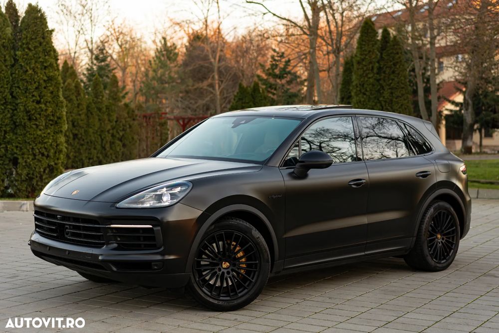 Porsche Cayenne E-Hybrid Tiptronic S - 2
