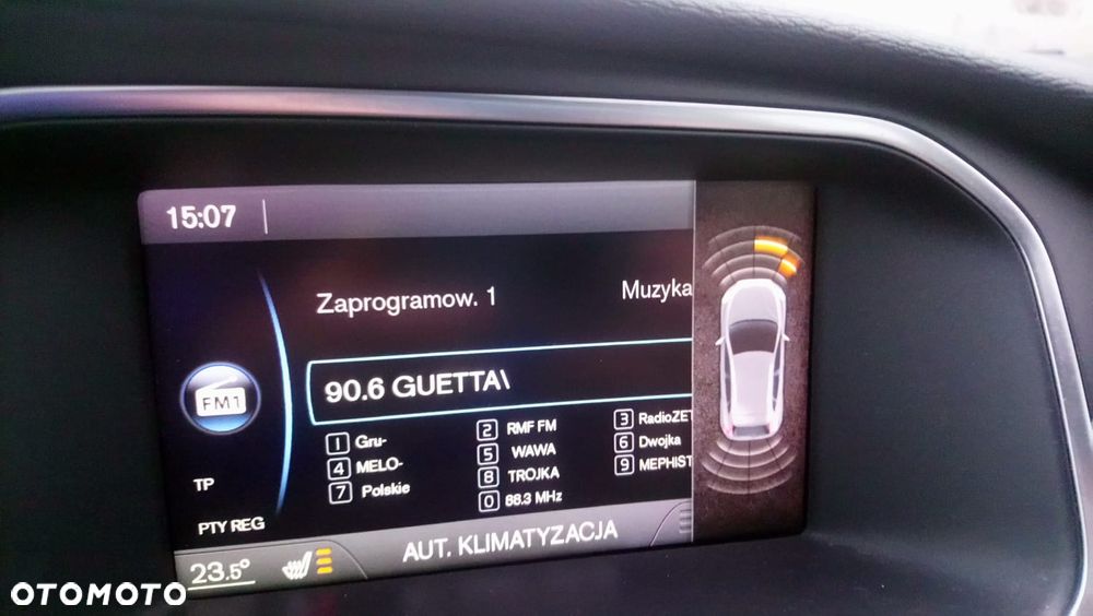 Volvo V40 D3 Summum - 8