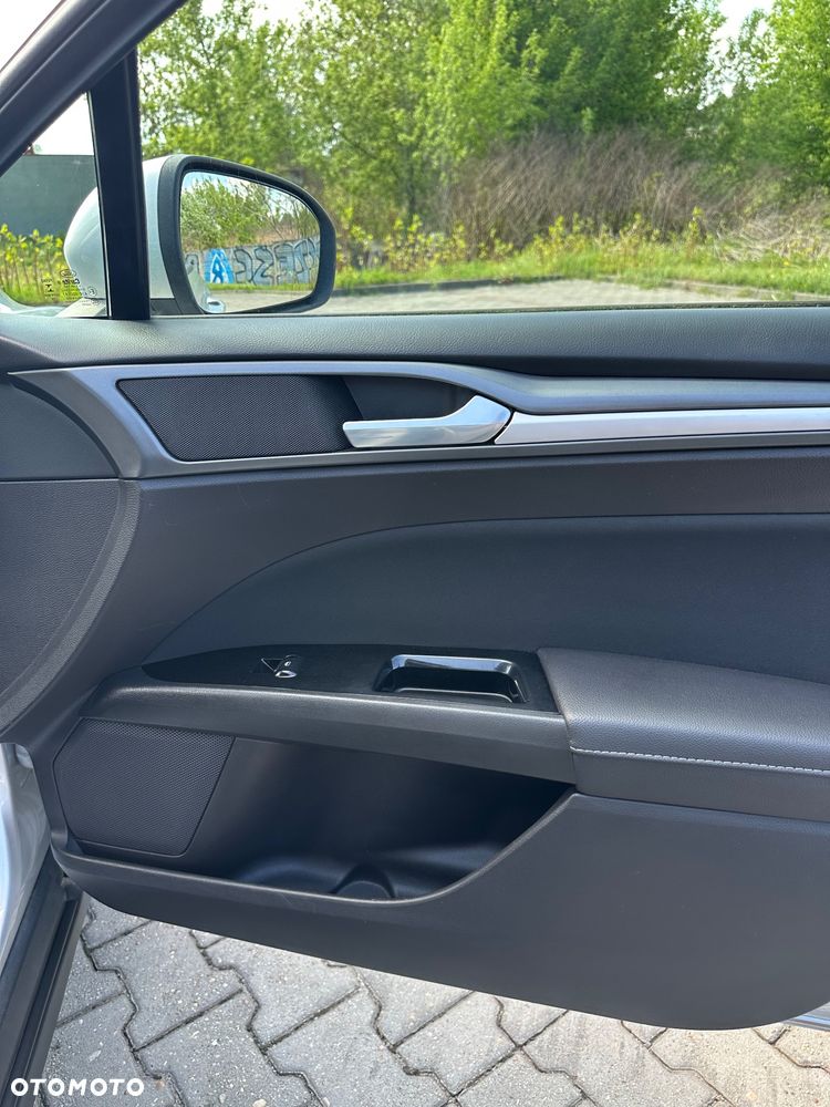 Ford Mondeo 1.5 TDCi ECOnetic Ambiente - 28