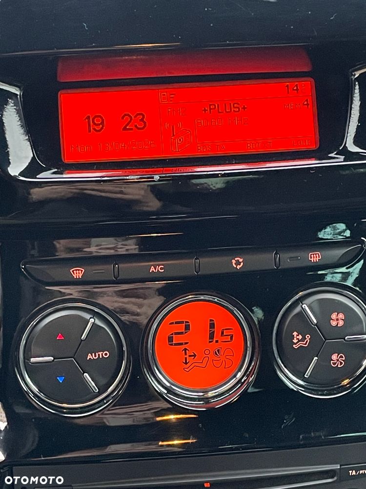 Citroën DS3 1.6 VTi SoChic - 7