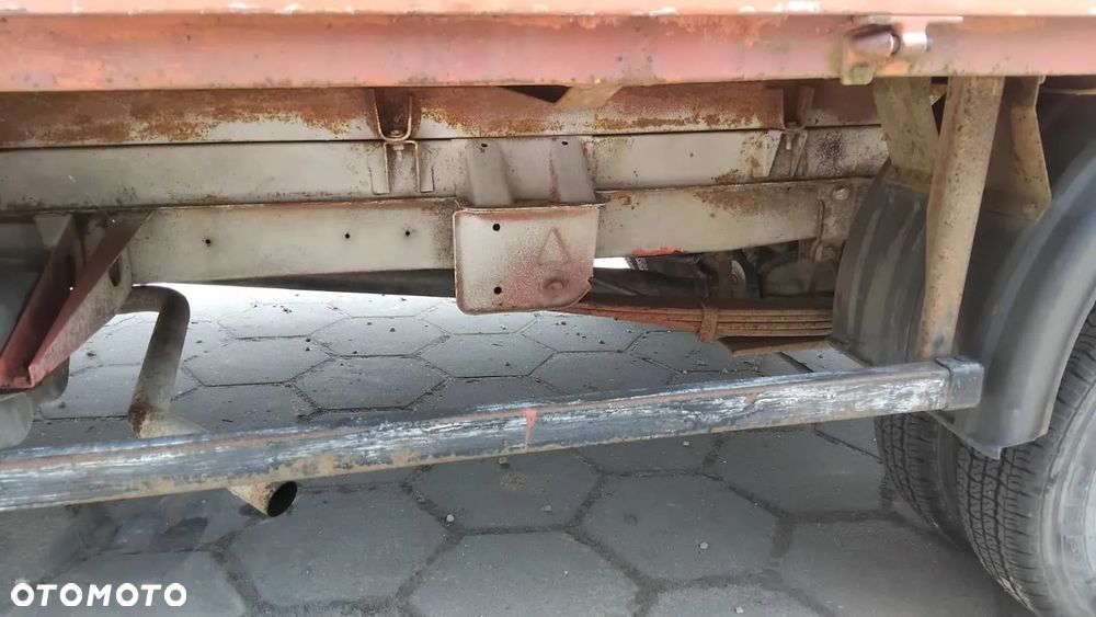 Mercedes-Benz 410 D - 6