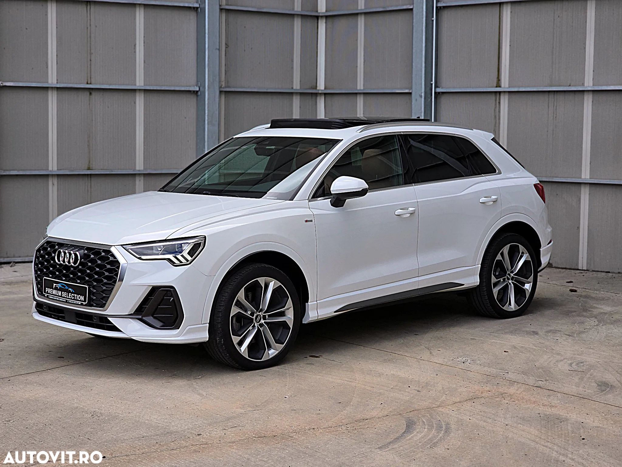 Audi Q3 2.0 45 TFSI S tronic quattro S Line - 1