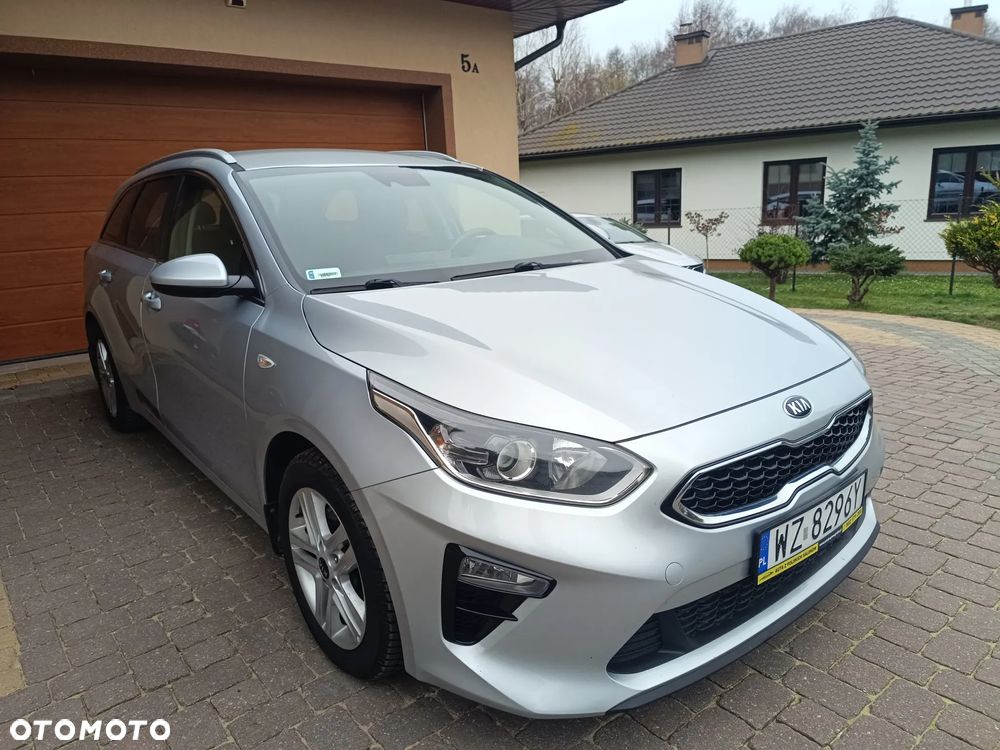 Kia Ceed 1.6 CRDi SCR M DCT - 11