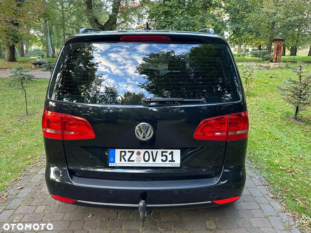 Volkswagen Touran 1.2 TSI STYLE - 22