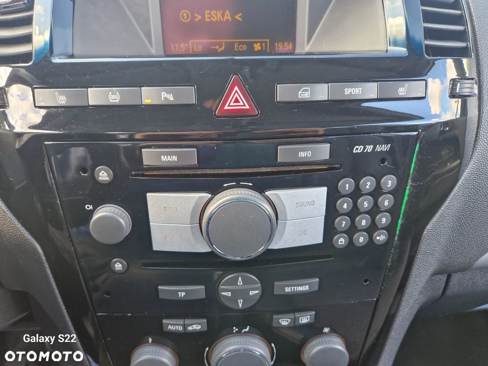 Opel Zafira 1.8 Cosmo EasyTronic - 21