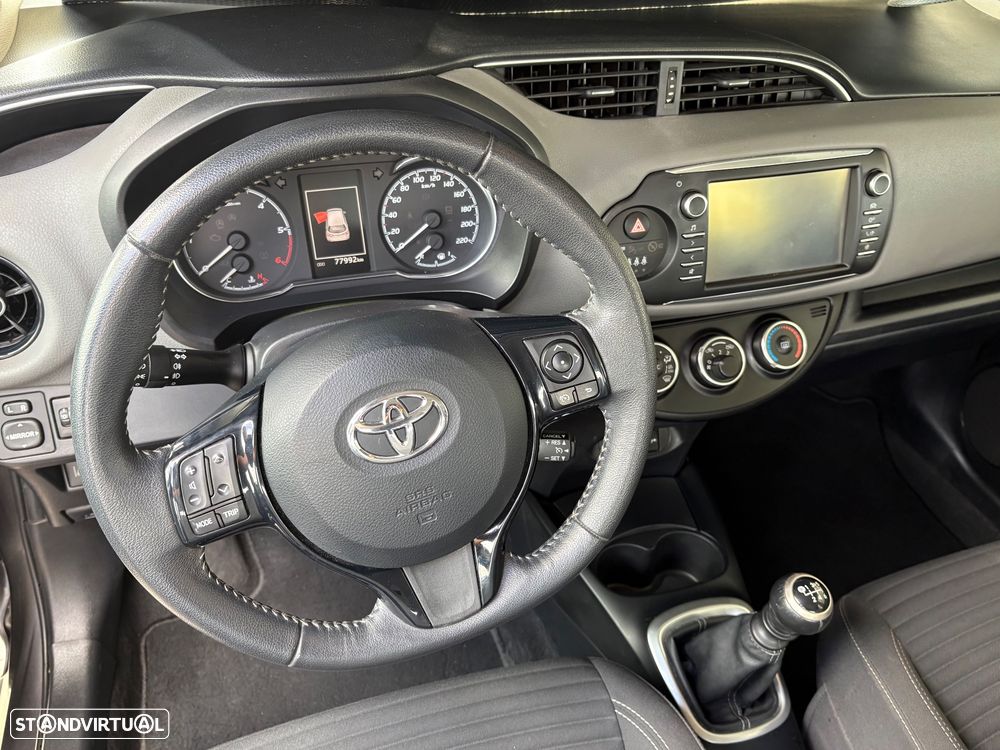 Toyota Yaris 1.4 D-4D Exclusive+P.Techno - 7