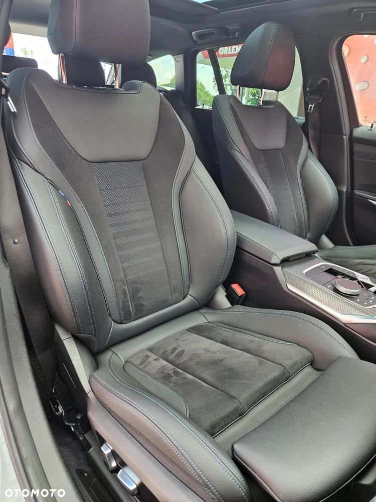 BMW Seria 3 330d M Sport sport - 12