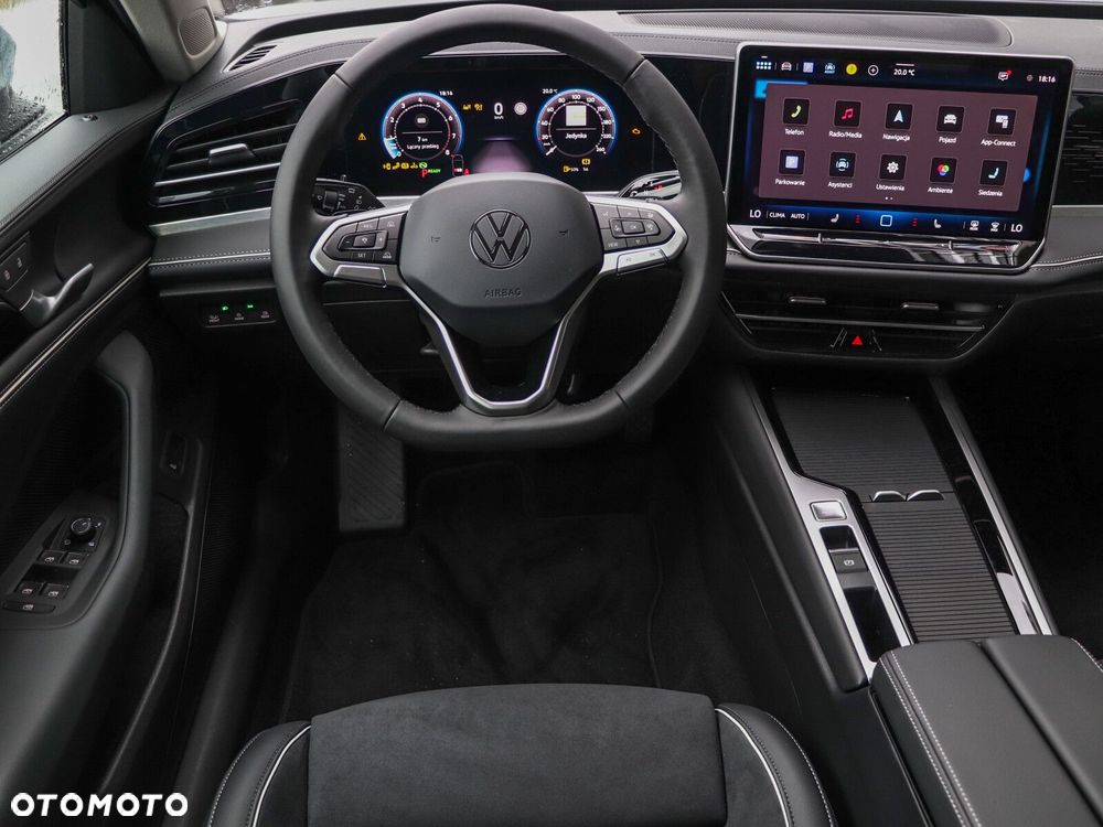 Volkswagen Passat - 15