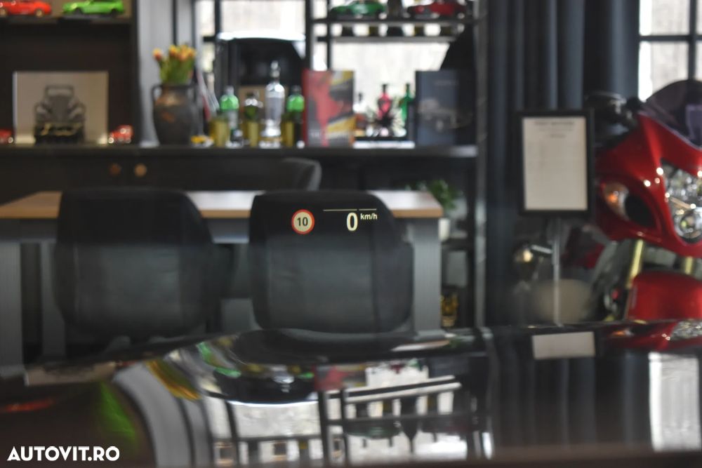 BMW Seria 7 740Ld xDrive MHEV - 16