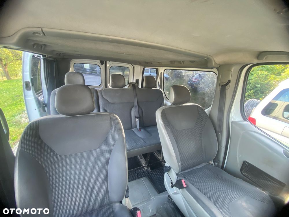 Opel Vivaro - 12