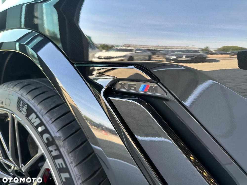BMW X6M M - 10