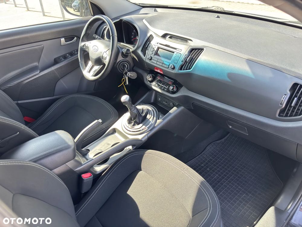 Kia Sportage 2.0 CVVT 4WD Spirit - 34