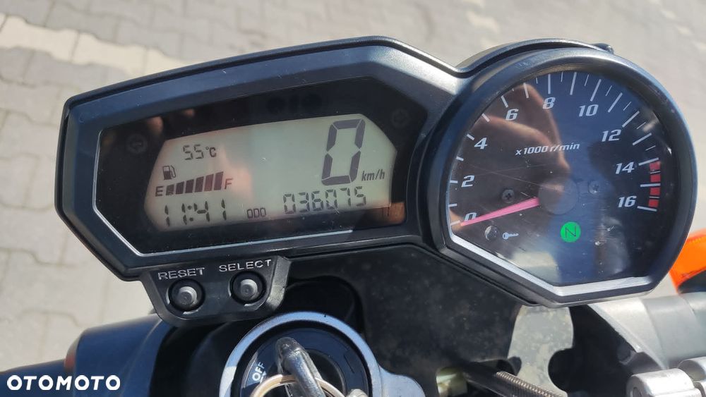 Yamaha FZ6 - 4