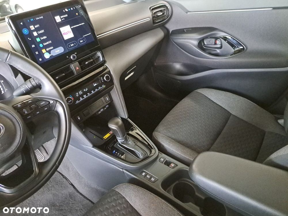 Toyota Yaris Cross Hybrid 1.5 Style - 29