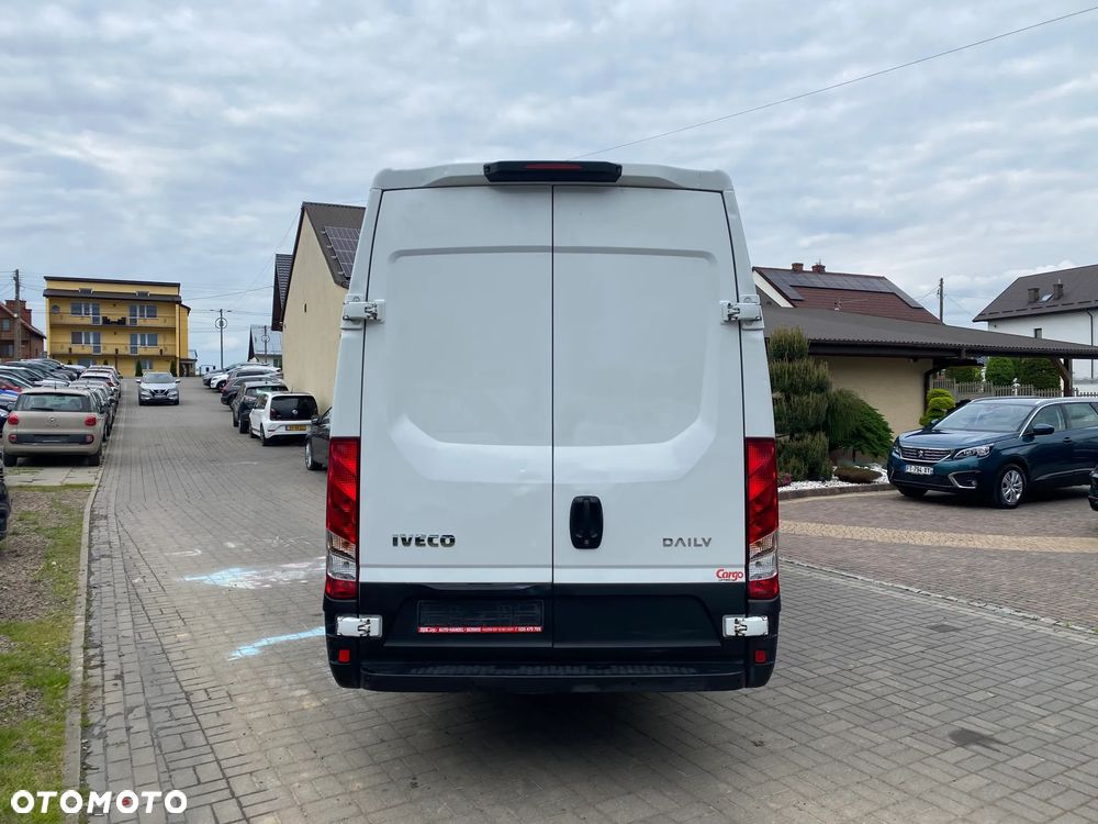 Iveco DAILY - 6