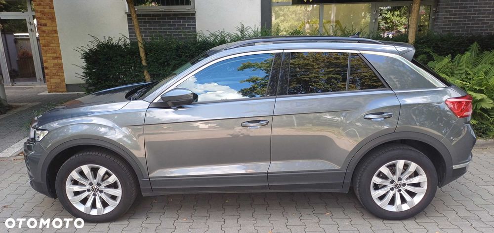 Volkswagen T-Roc - 4
