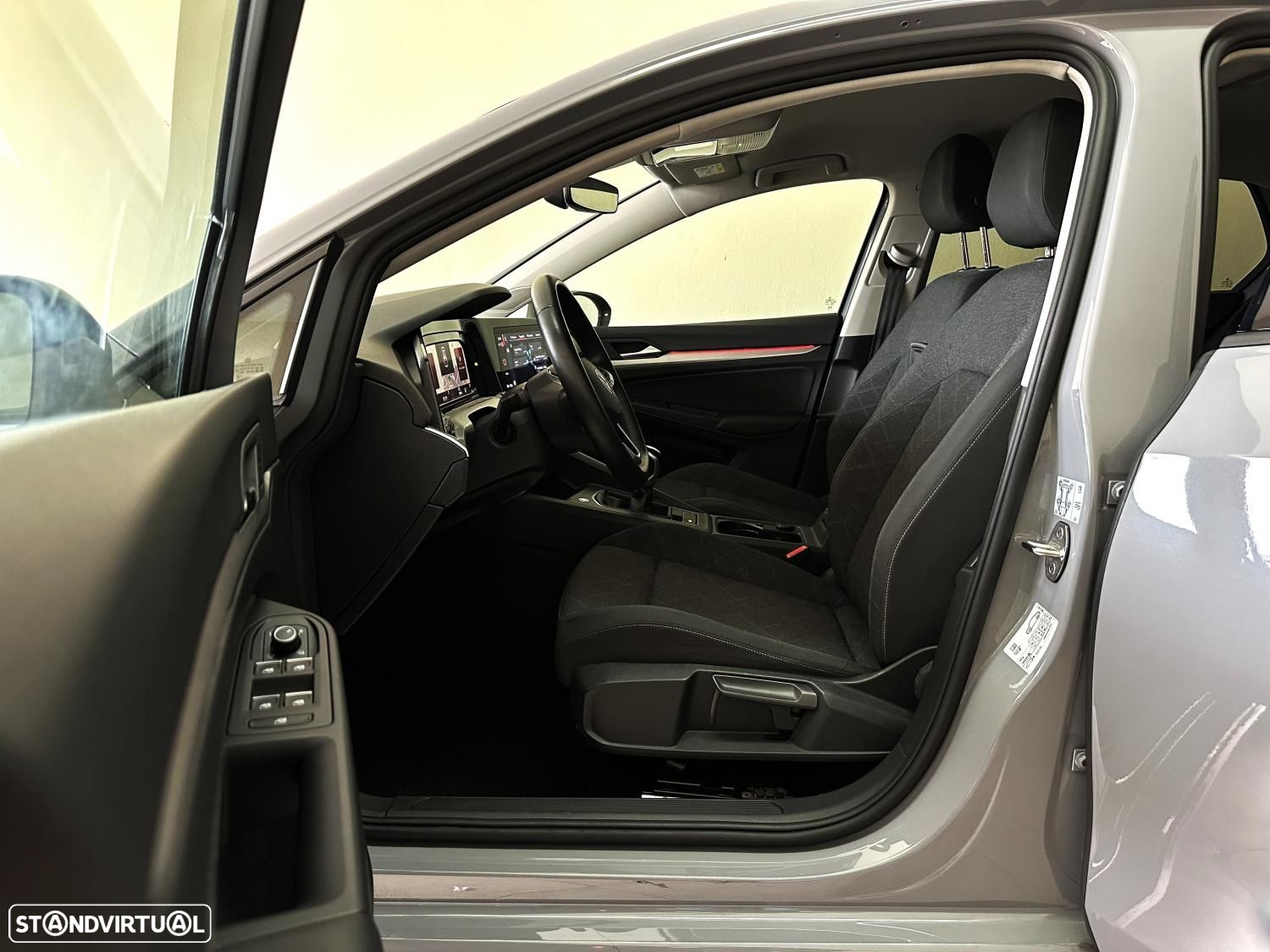 VW Golf 1.0 TSI Life - 8