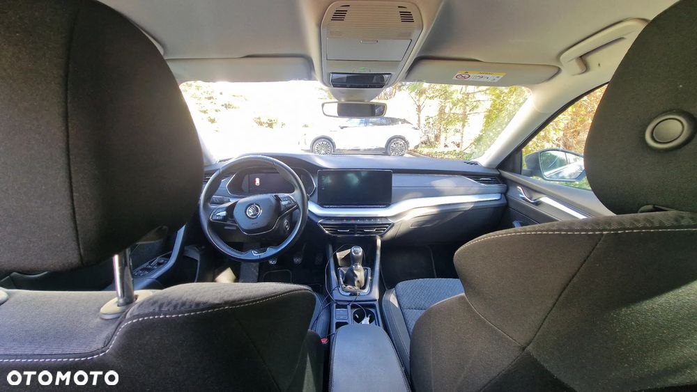 Skoda Octavia 1.5 TSI ACT Style - 9