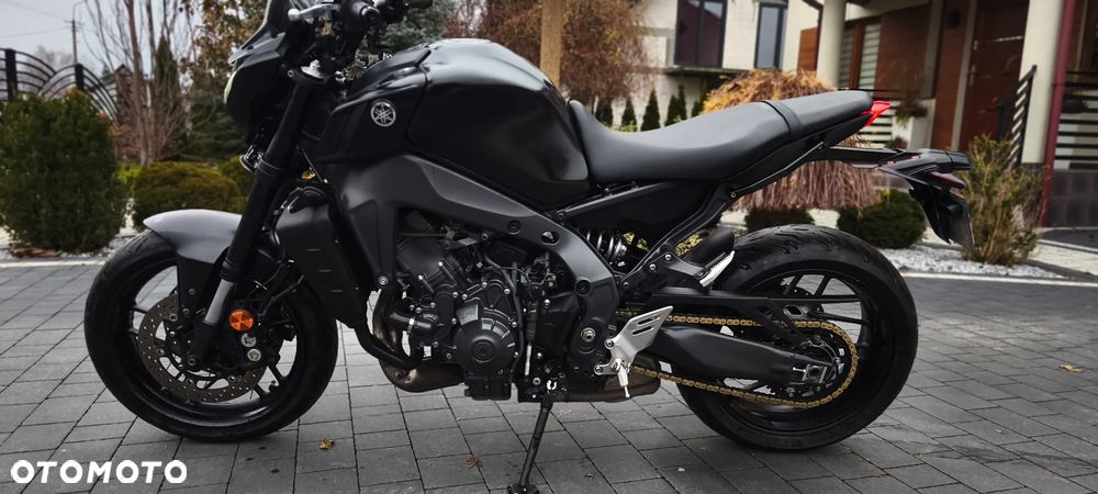 Yamaha MT - 4