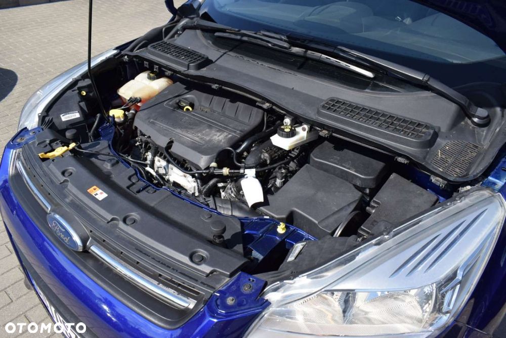 Ford Kuga - 16