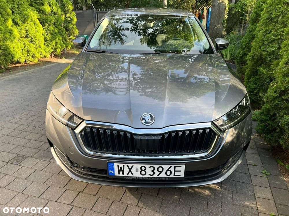Skoda Octavia 2.0 TDI DSG Ambition - 4