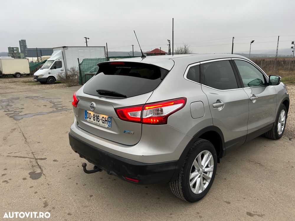 Nissan Qashqai 1.5 DCI N-Connecta - 24