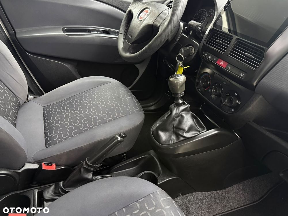 Fiat Doblo - 24