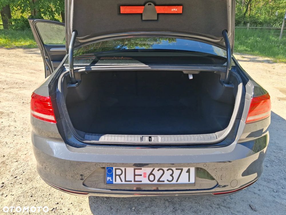 Volkswagen Passat 1.4 TSI (BlueMotion Technology) Comfortline - 20