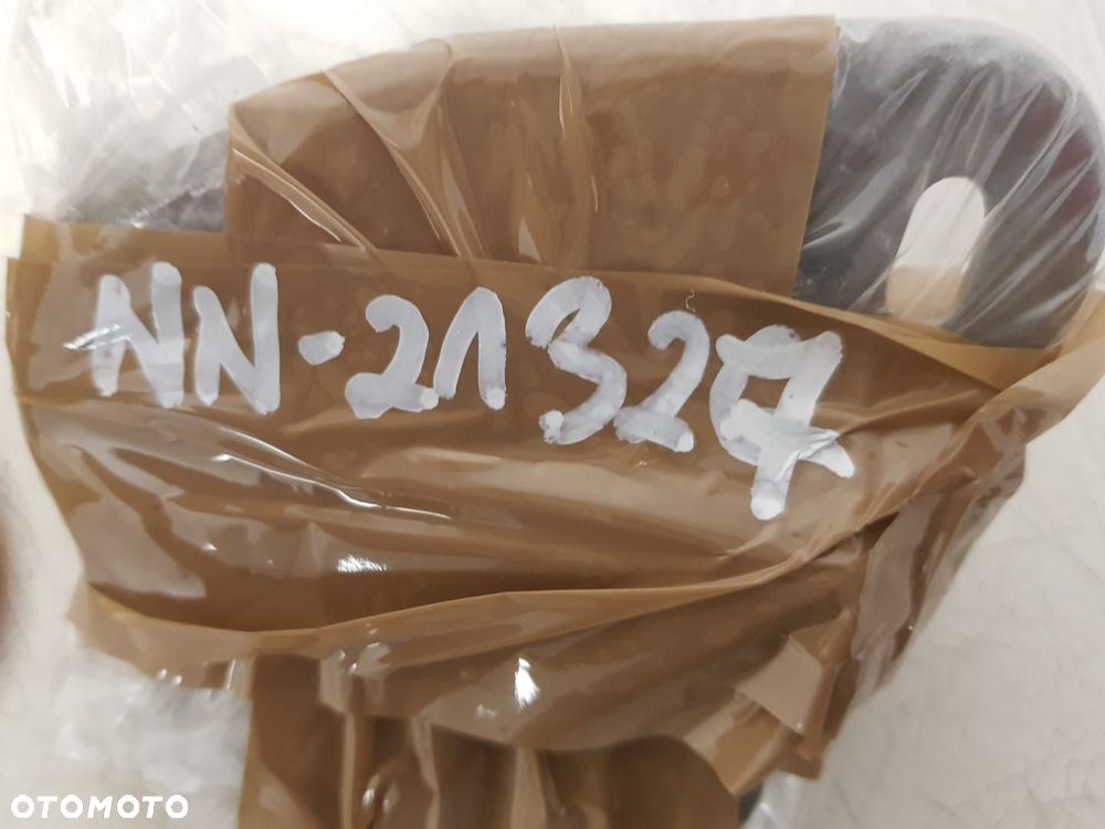 NOWY ZACZEP RYGIEL MASKI PRAWY PRAWA SUPERB 3 III SCALA KAMIQ TAIGO LEON IV 4 FORMENTOR - 5