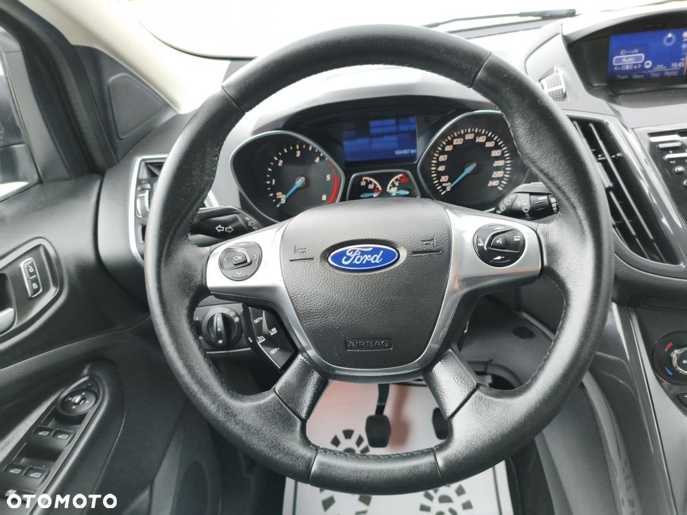 Ford Kuga 2.0 TDCi 4x4 Titanium - 22