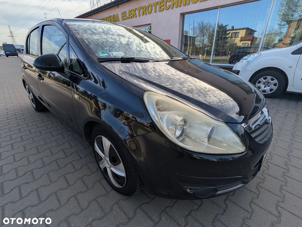Opel Corsa 1.4 16V Cool - 4