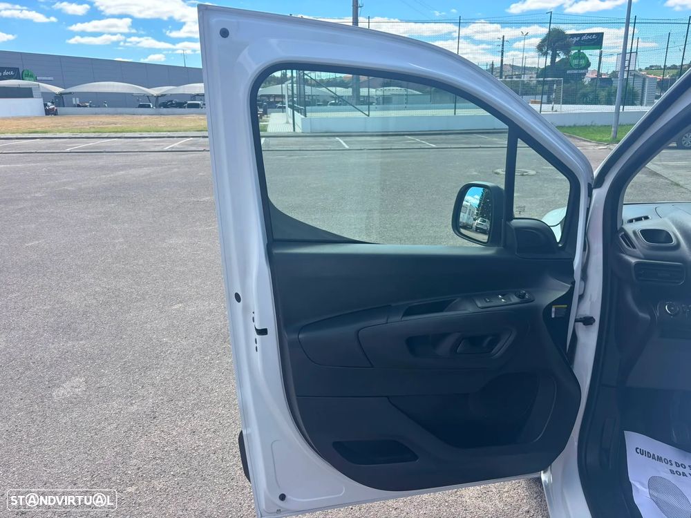 Opel Combo 1.5 CDTi 102cv L2H2 ENJOY - AC - IVA DEDUTÍVEL - 22
