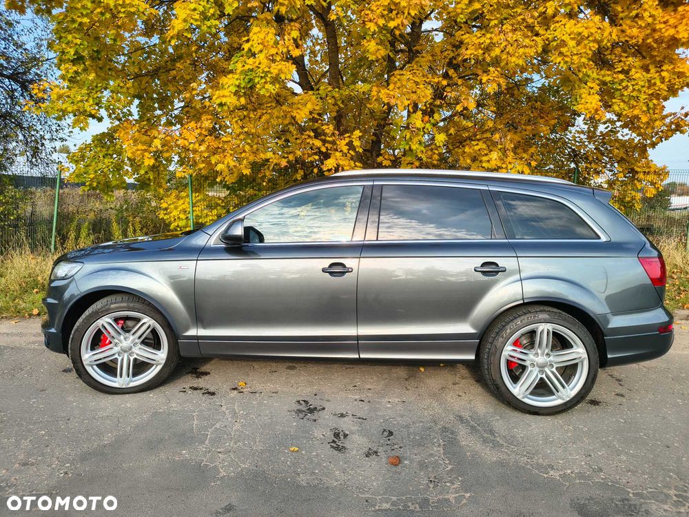 Audi Q7 2012 photo 4
