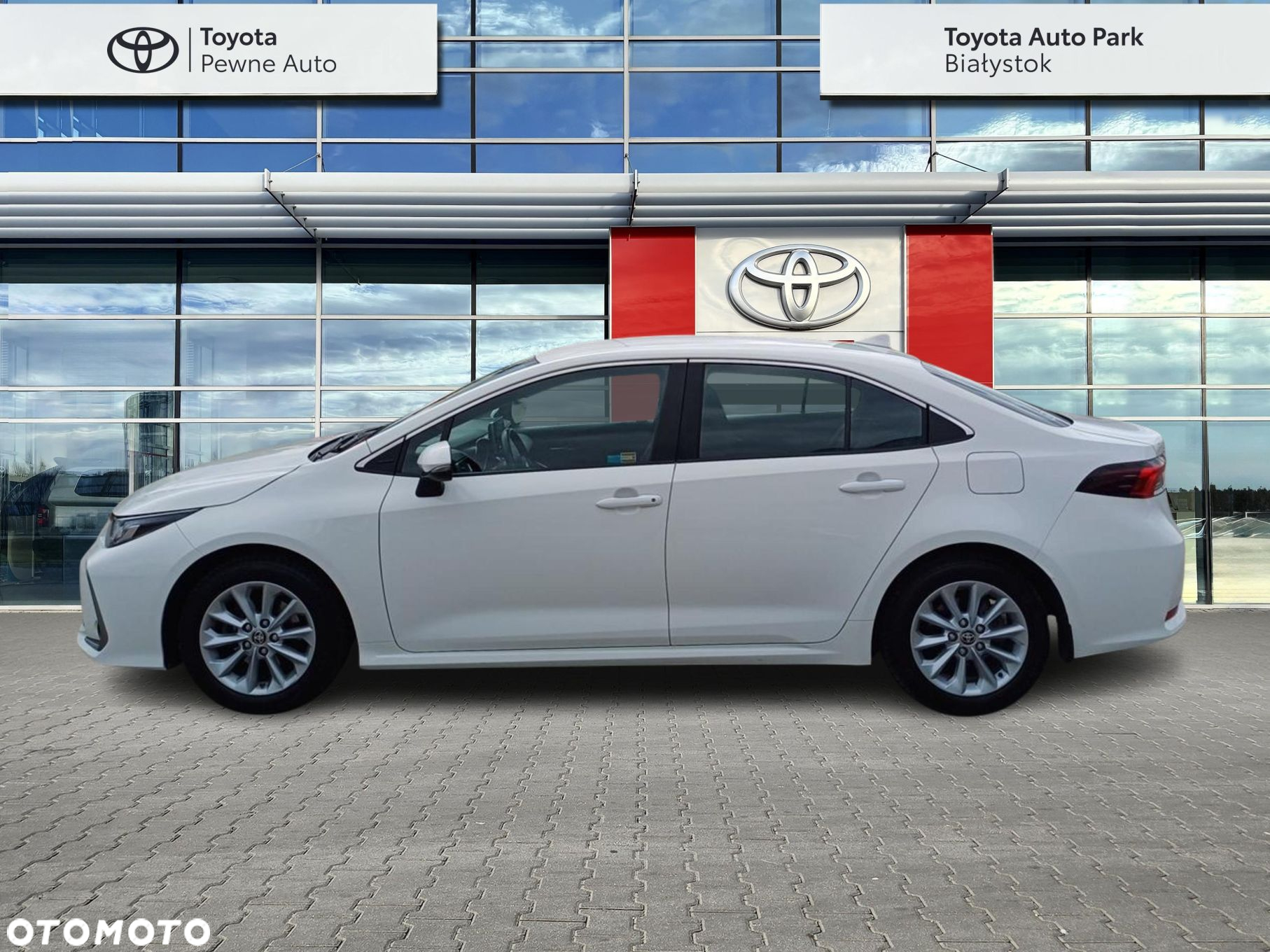 Toyota Corolla - 2