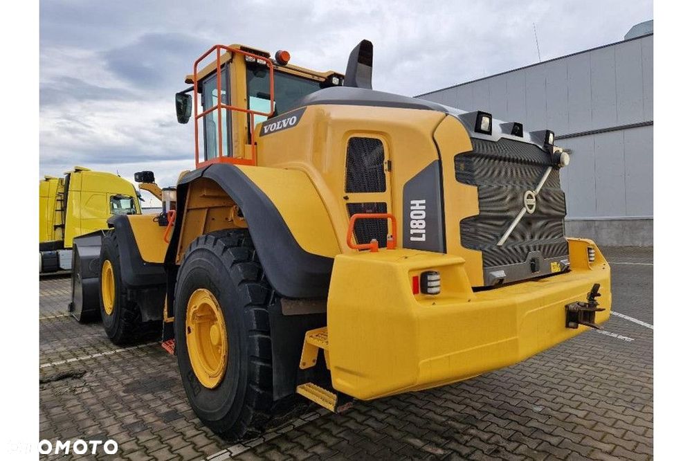Volvo L 180 H - 4
