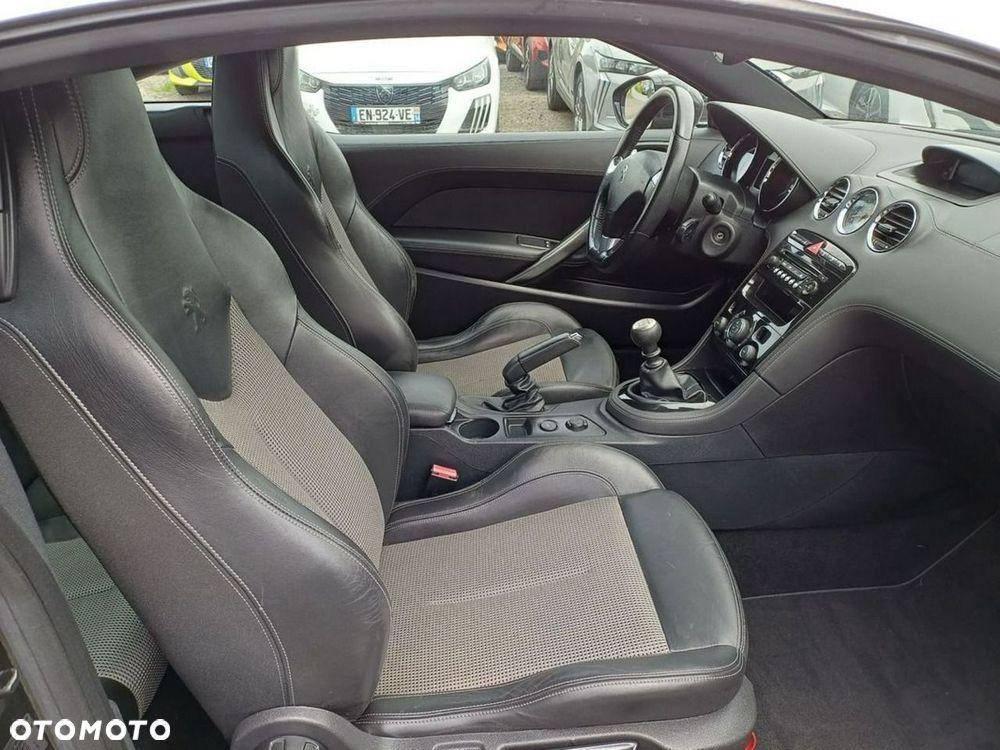 Peugeot RCZ 1.6 THP - 11