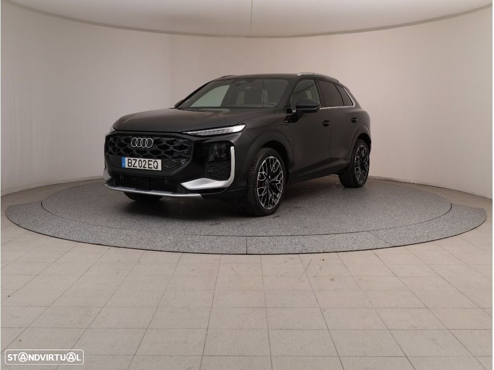 Audi Q3 - 1