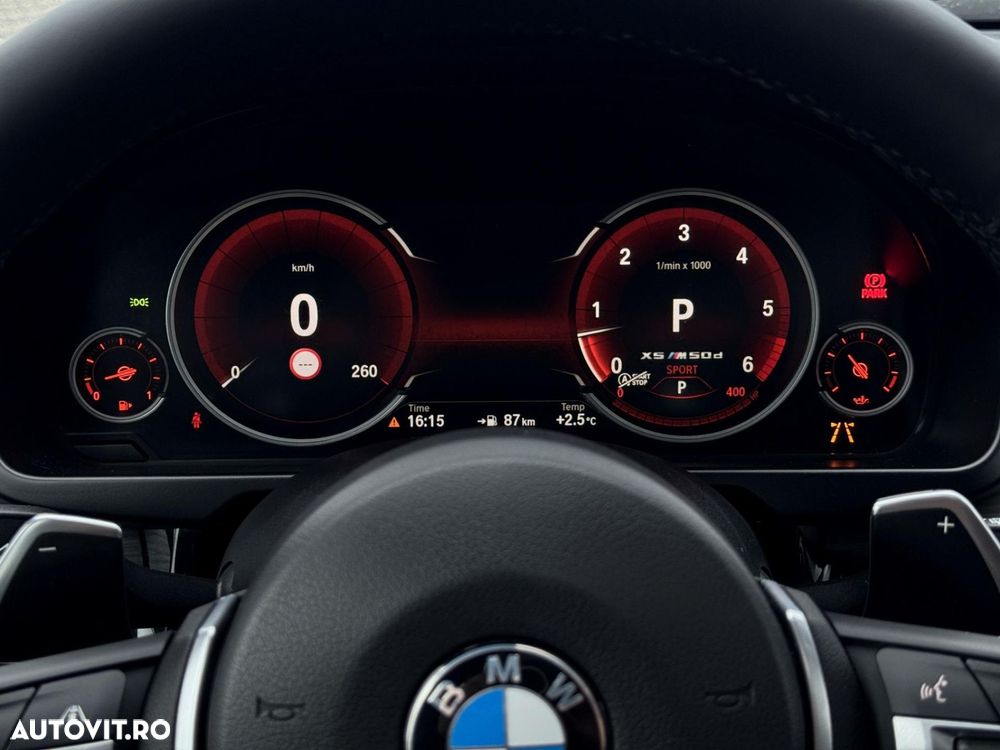 BMW X5 M M50d - 29