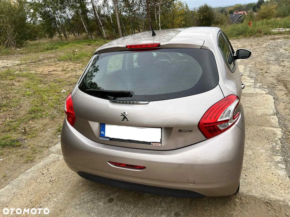 Peugeot 208 1.4 VTi Active - 17