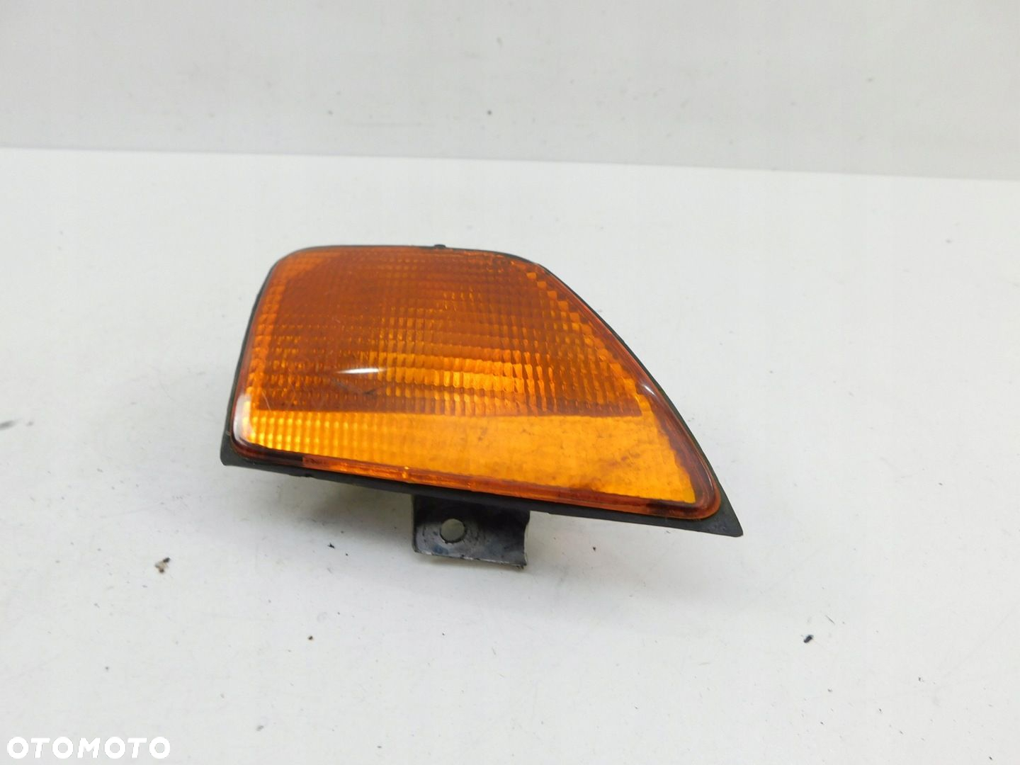 PIAGGIO QUARTZ 50 2T KIERUNKOWSKAZ PRZÓD LEWY - 3