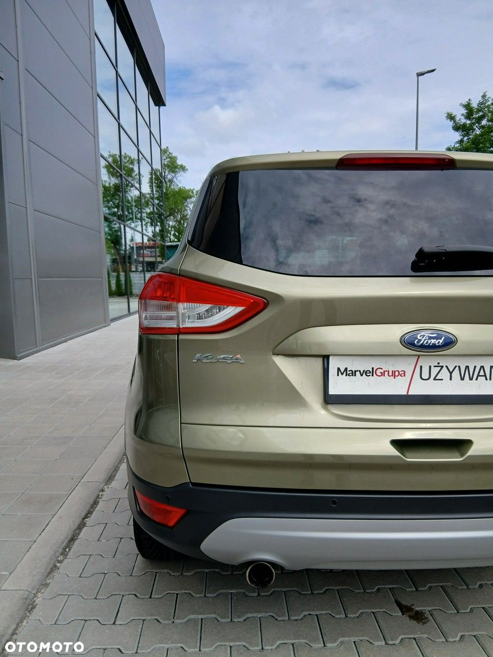 Ford Kuga - 12