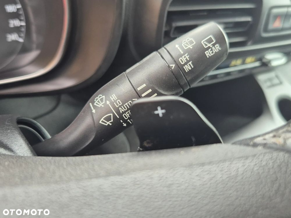 Opel Combo XL 1.5 D Automatik Start/Stop Innovation - 12