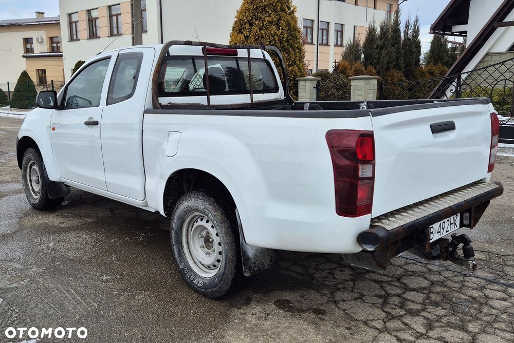 Isuzu D-Max 1.9 DC L - 5