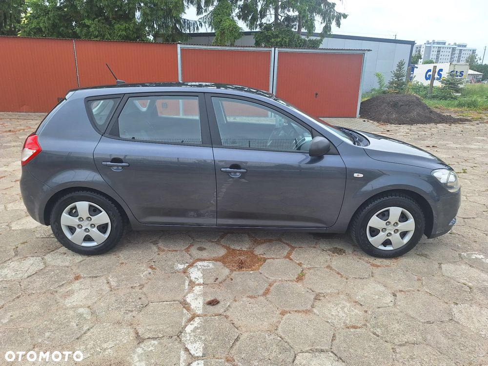 Kia Ceed 1.4 CVVT Spirit - 2