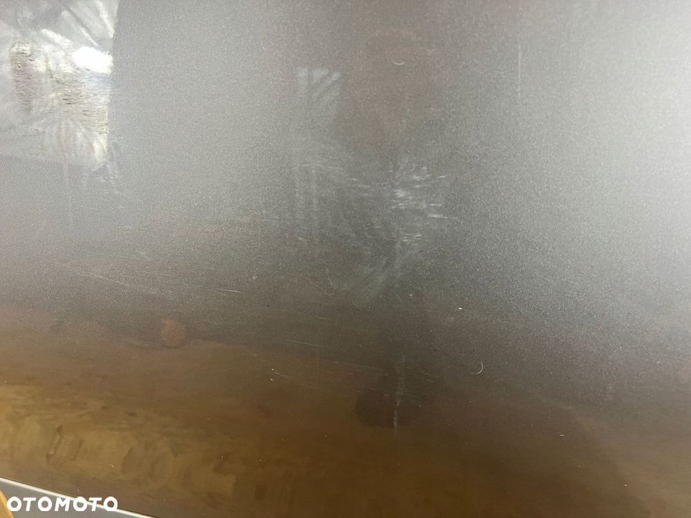 DRZWI TYLNE LEWE RENAULT SCENIC III Kod lakieru: TEKNG - 3